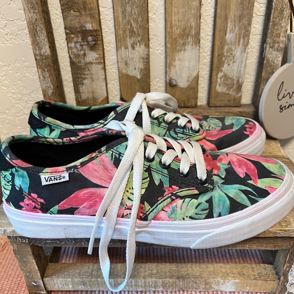 Tropical Vans